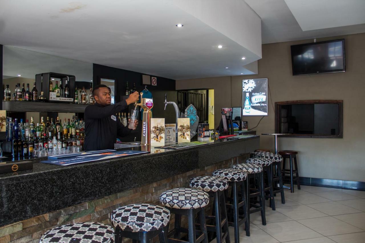 Cajori Hotel 帕拉博鲁瓦 外观 照片