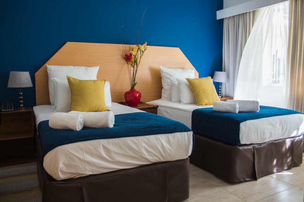 Cajori Hotel 帕拉博鲁瓦 外观 照片
